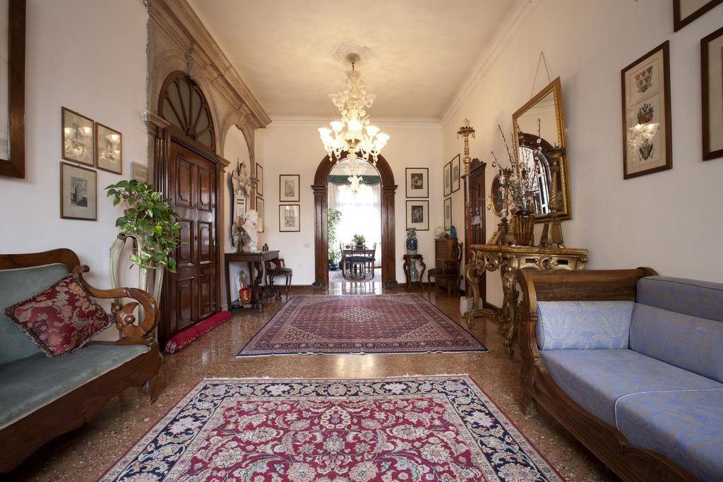 Bed and Breakfast Palazzo Minelli Венеция Экстерьер фото